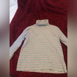 Eddie Bauer long sleeve top